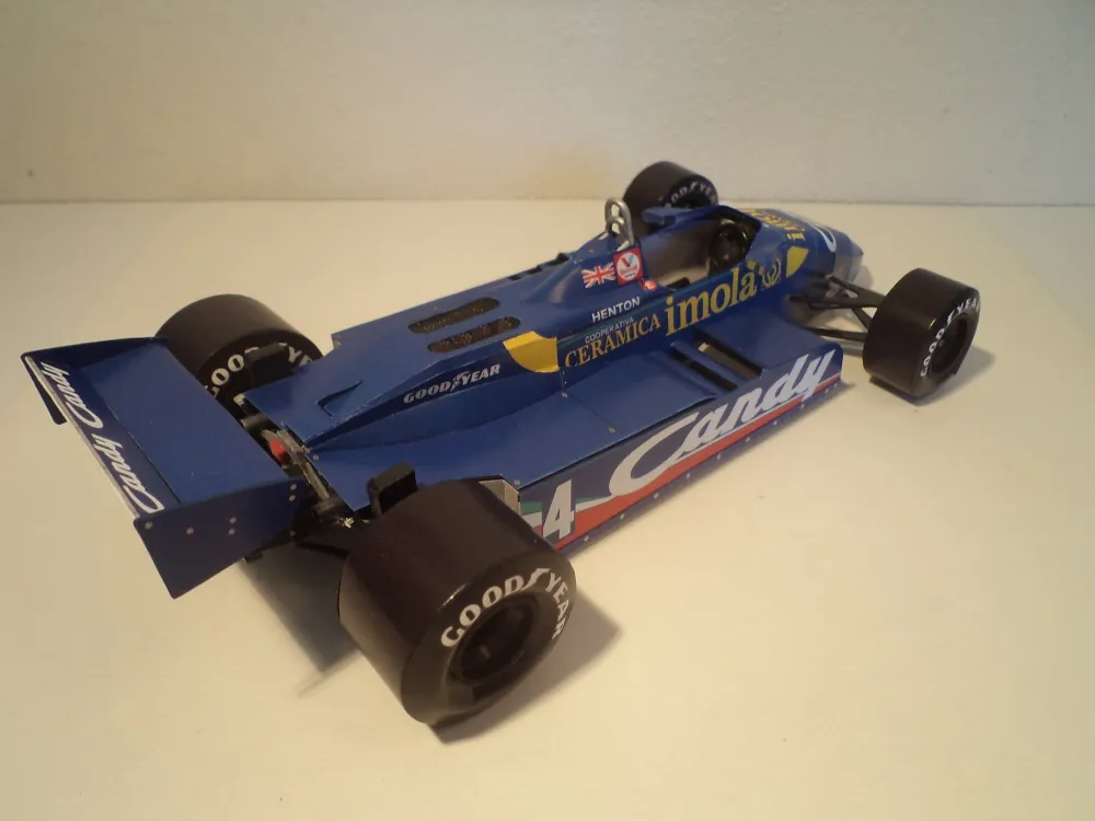 Papierový model TYRRELL 011 GP Belgium 1982